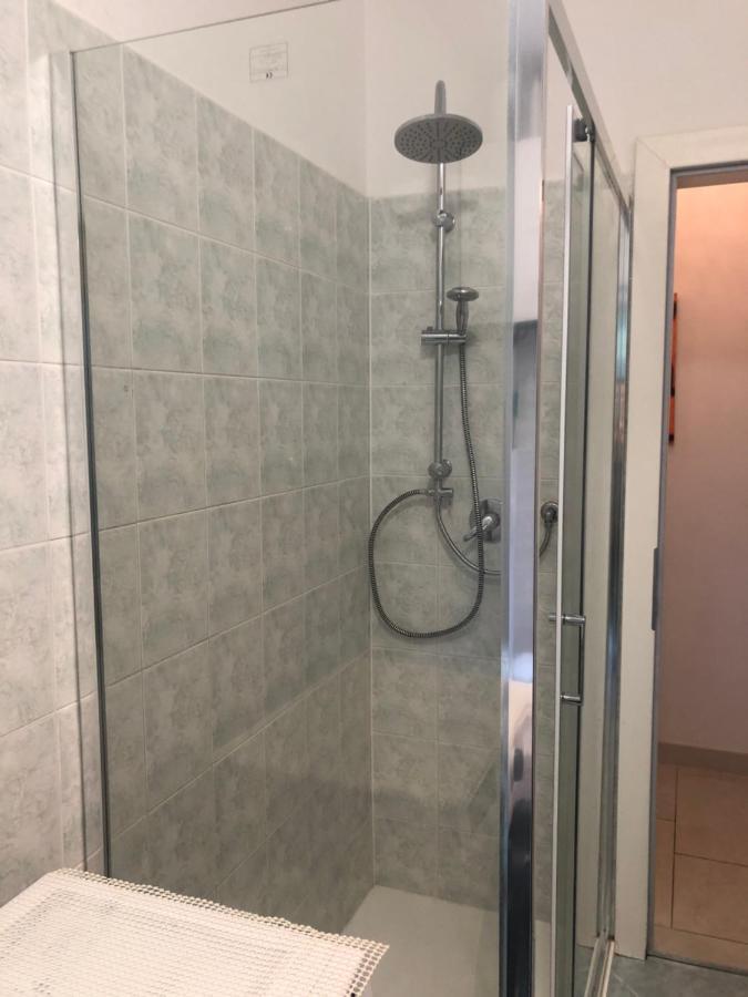 Guesthouse Gigli 2 - Free Tourist Card & Car Parking - No Trucks Μπολζάνο Εξωτερικό φωτογραφία
